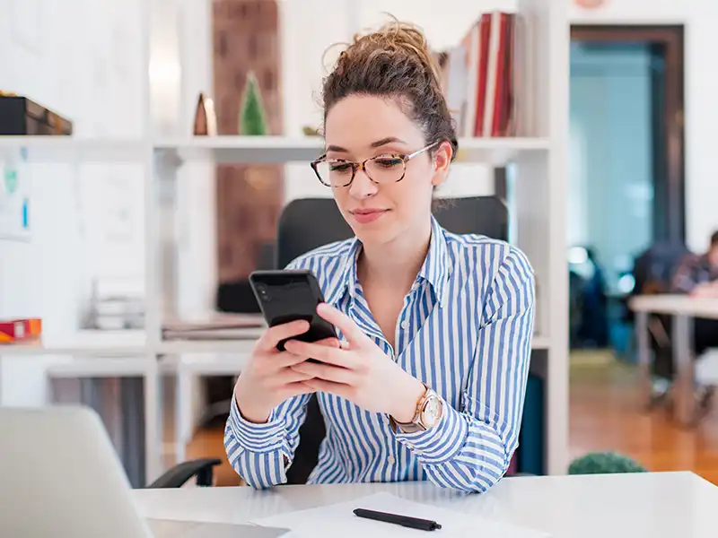 texting on smart phone